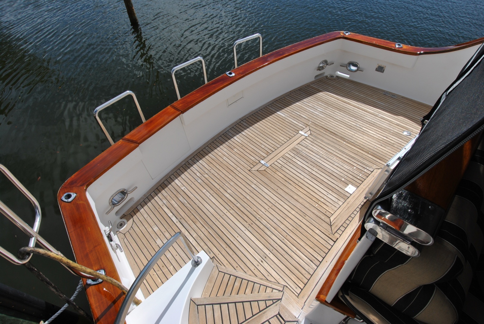 Grand Alaskan-Raised Pilothouse 2002-WANDERER Naples-Florida-United States-Aft Deck-6089009 | Thumbnail
