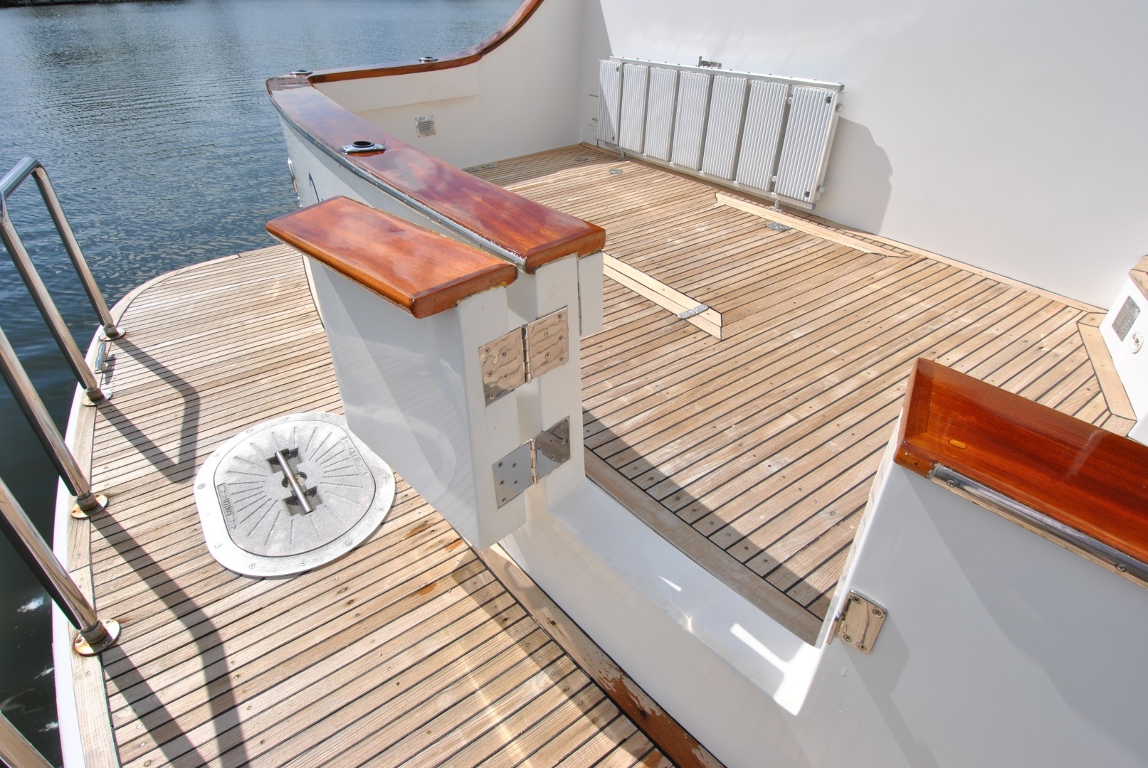 Grand Alaskan-Raised Pilothouse 2002-WANDERER Naples-Florida-United States-Aft Deck Access -6089015 | Thumbnail