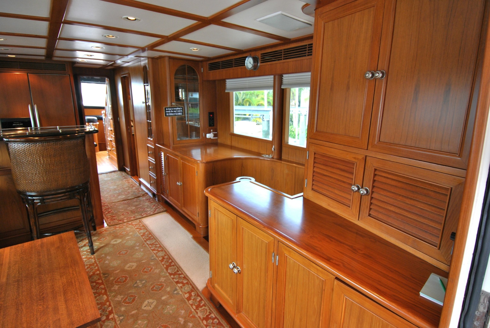 Grand Alaskan-Raised Pilothouse 2002-WANDERER Naples-Florida-United States-Salon Starboard Side-6089165 | Thumbnail