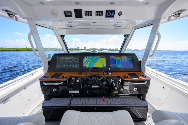 Everglades-455 Center Console 2024 -Palm Beach Gardens-Florida-United States-6086215