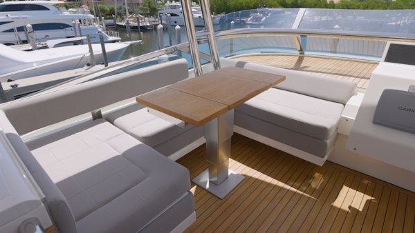 Fairline-Squadron 2014 -Miami -Florida-United States-2014 Pre Owned 78 Fairline.00_00_29_14.Still006-6085669