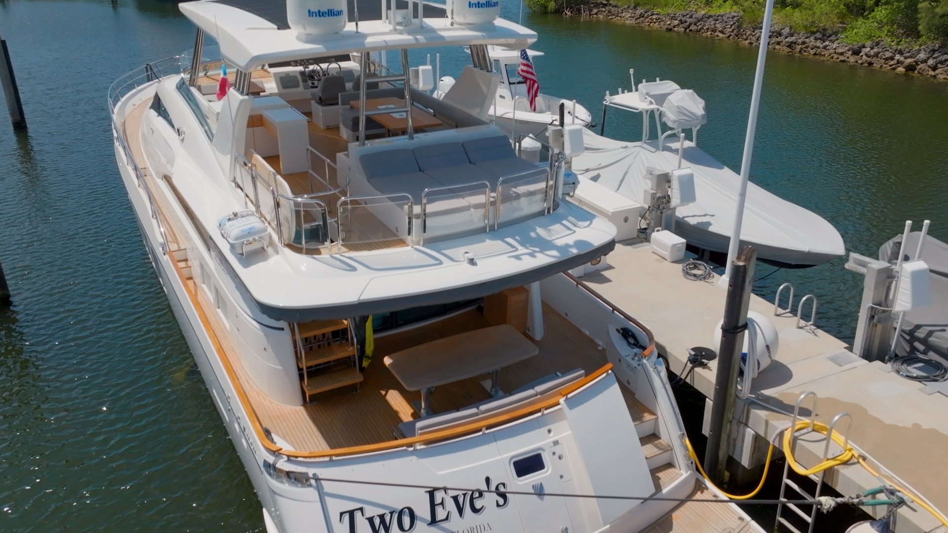 Fairline-Squadron 2014 -Miami -Florida-United States-2014 Pre Owned 78 Fairline.00_00_18_14.Still011-6085674 | Thumbnail