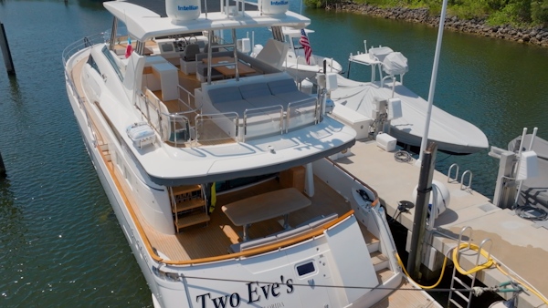 Fairline-Squadron 2014 -Miami -Florida-United States-2014 Pre Owned 78 Fairline.00_00_18_14.Still011-6085674