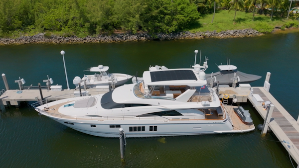 Fairline-Squadron 2014 -Miami -Florida-United States-6085661