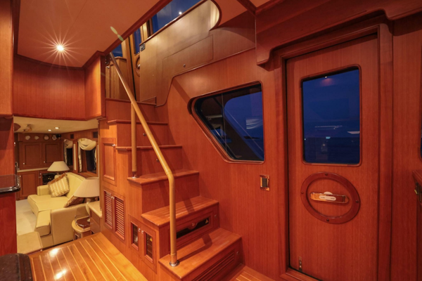 Marlow-Explorer 72E-CB 2010-FIDDLERS DREAM Malta-Stairs from Galley to Command Bridge-6086167