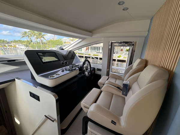 Azimut 2025 -Stuart-Florida-United States-6087499
