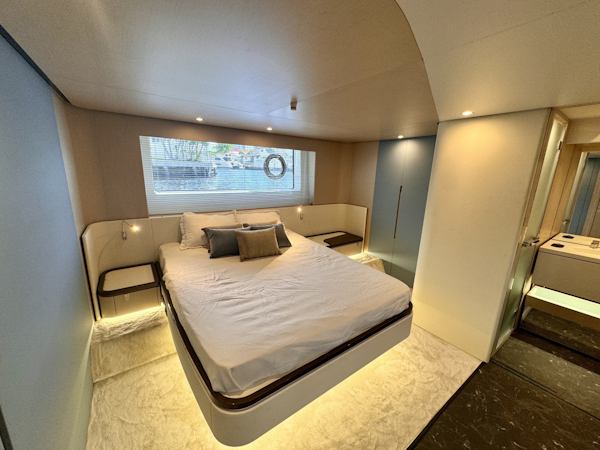 Azimut 2025 -Stuart-Florida-United States-6087591