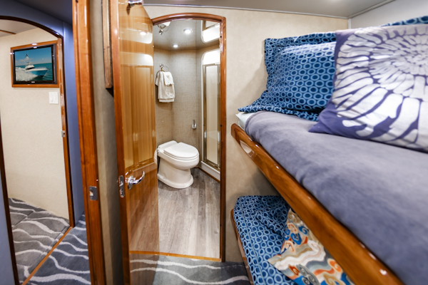 Viking-Convertible 2006-FISHY BUSINESS II Morehead City-North Carolina-United States-61VikingFishyBusiness068-6087795