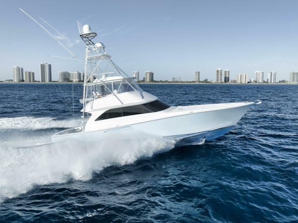Viking-Convertible 2005-Big Fish II Nassau-Bahamas-6088187