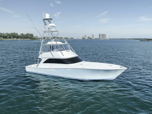 Viking-Convertible 2005-Big Fish II Nassau-Bahamas-6088196