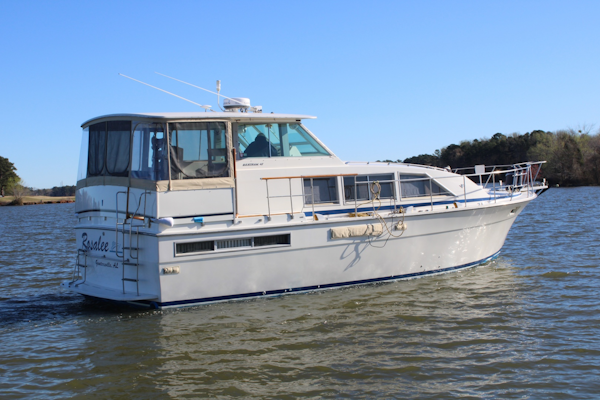 Bertram-Motor Yacht 1983-Rosalee Scottsboro-Alabama-United States-42 ft Bertram Motor Yacht-6163798