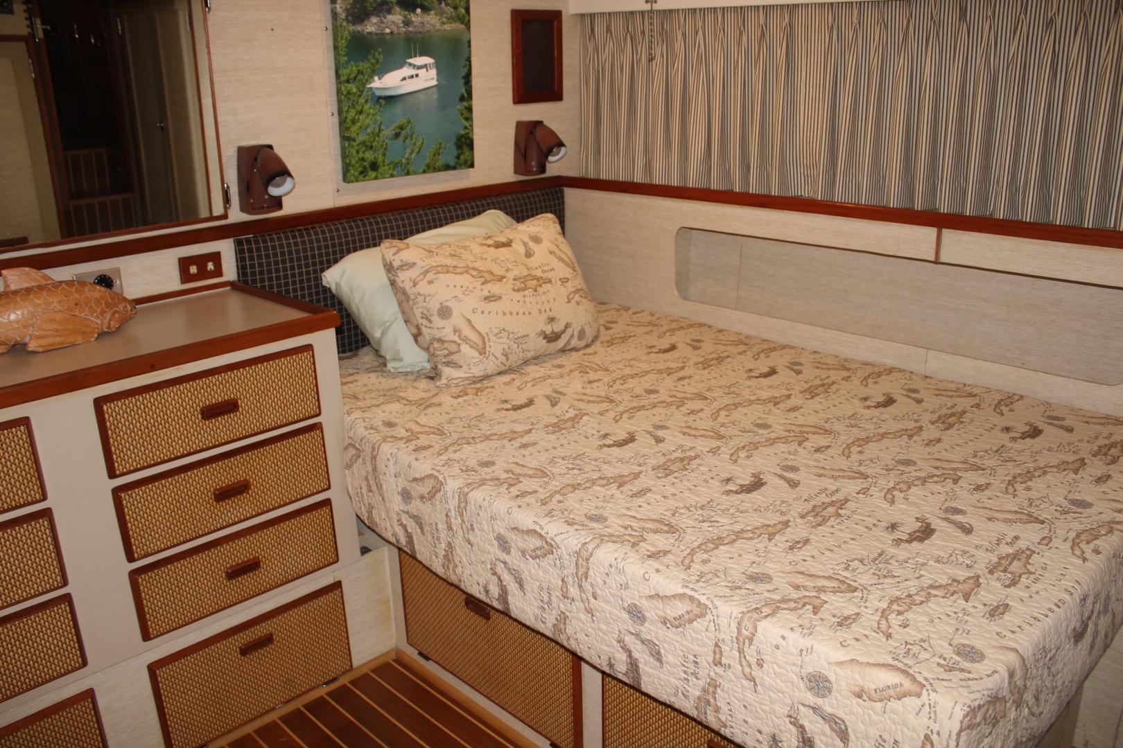 Bertram-Motor Yacht 1983-Rosalee Scottsboro-Alabama-United States-42 ft Bertram  Master Cabin-6163830 | Thumbnail