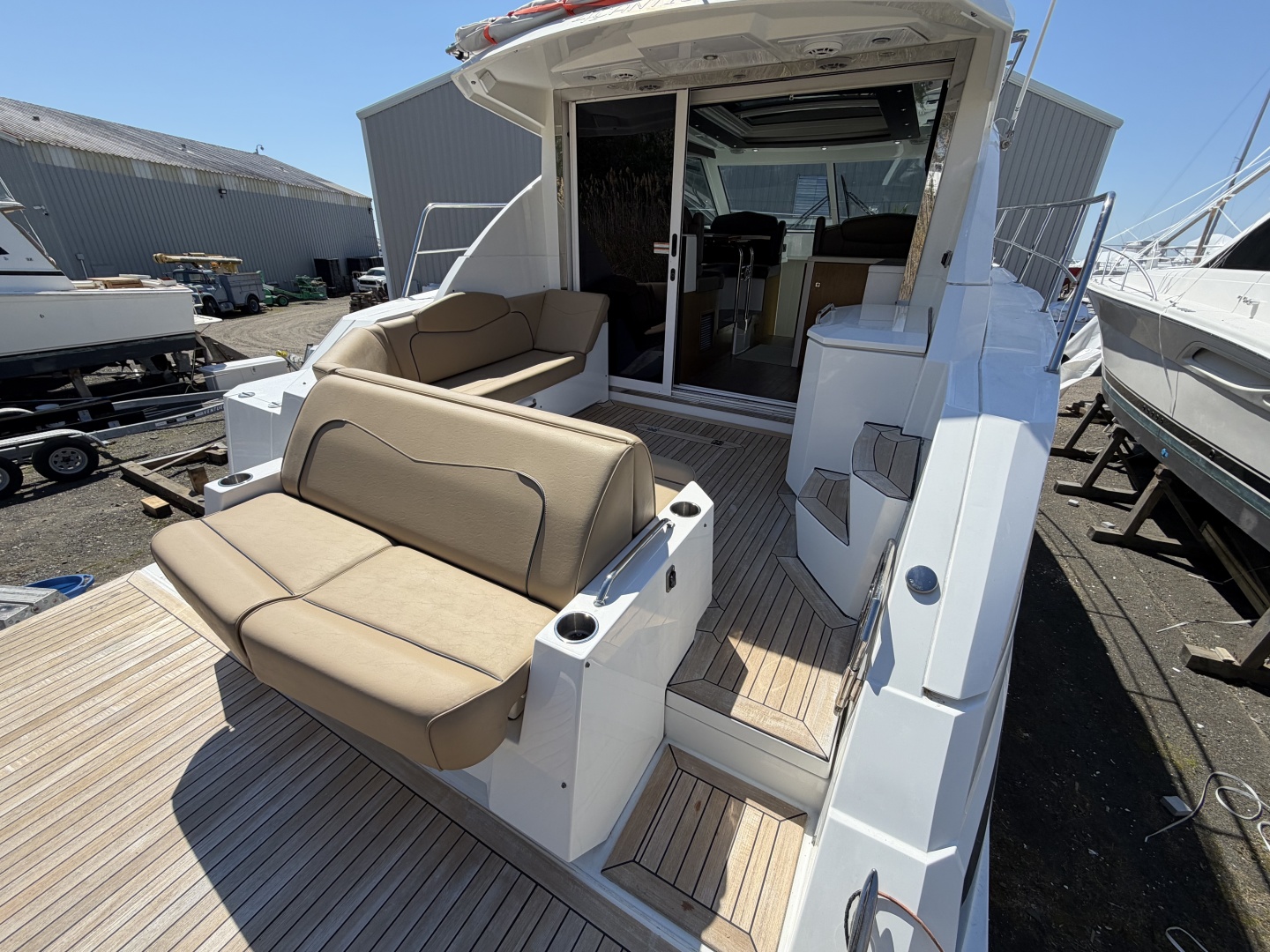 Cruisers Yachts-41 Cantius 2016 -Clinton-Connecticut-United States-6088961 | Thumbnail