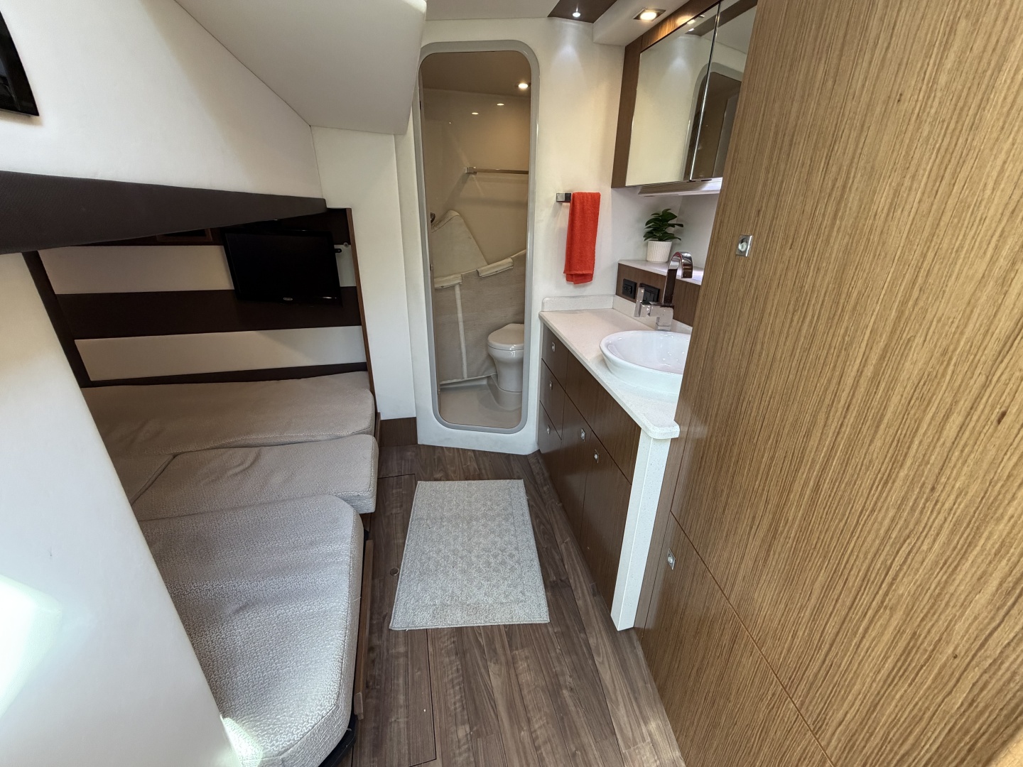 Cruisers Yachts-41 Cantius 2016 -Clinton-Connecticut-United States-6088976 | Thumbnail