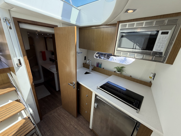 Cruisers Yachts-41 Cantius 2016 -Clinton-Connecticut-United States-6088975