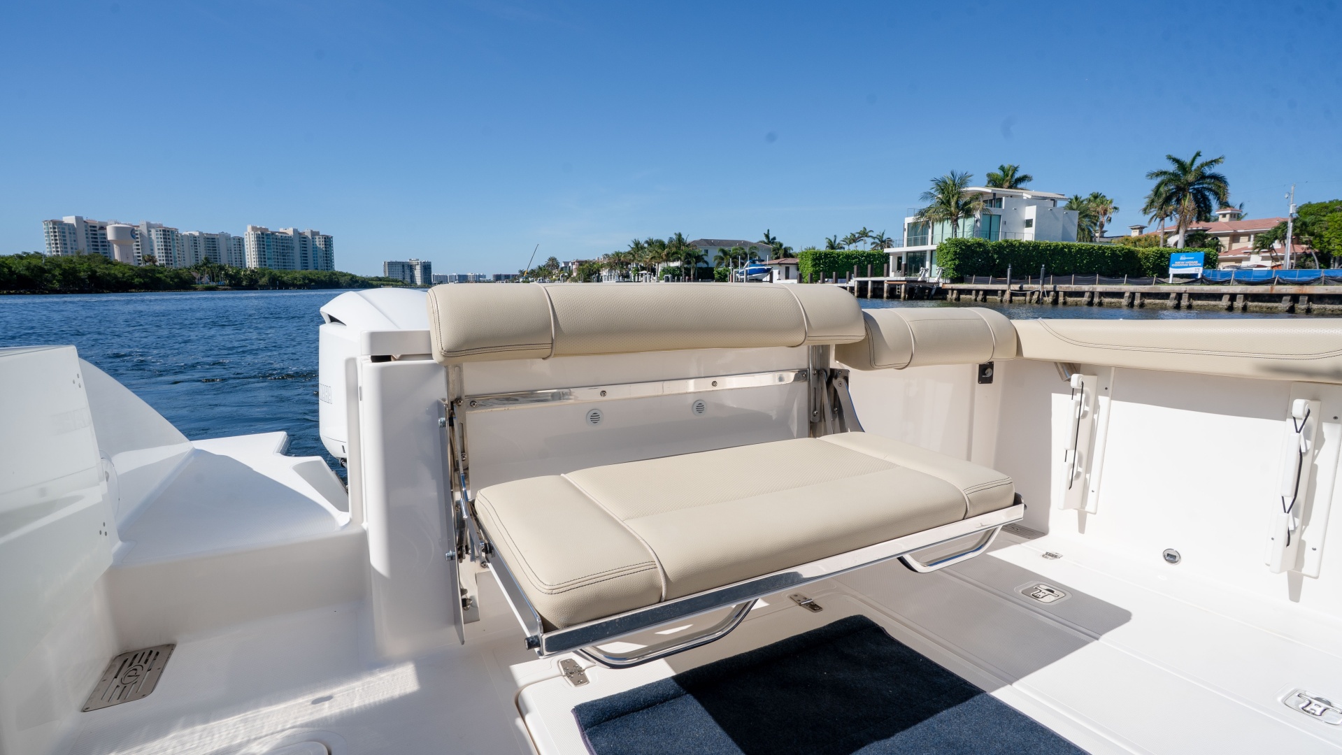 Pursuit-325 OS 2018-Offshore Asset Boca Raton -Florida-United States-6089295 | Thumbnail