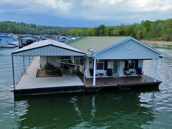 Custom-20 x 53 Floating Cabin  Approx 999/sqft 2002 -Norris Lake-Tennessee-United States-6089587