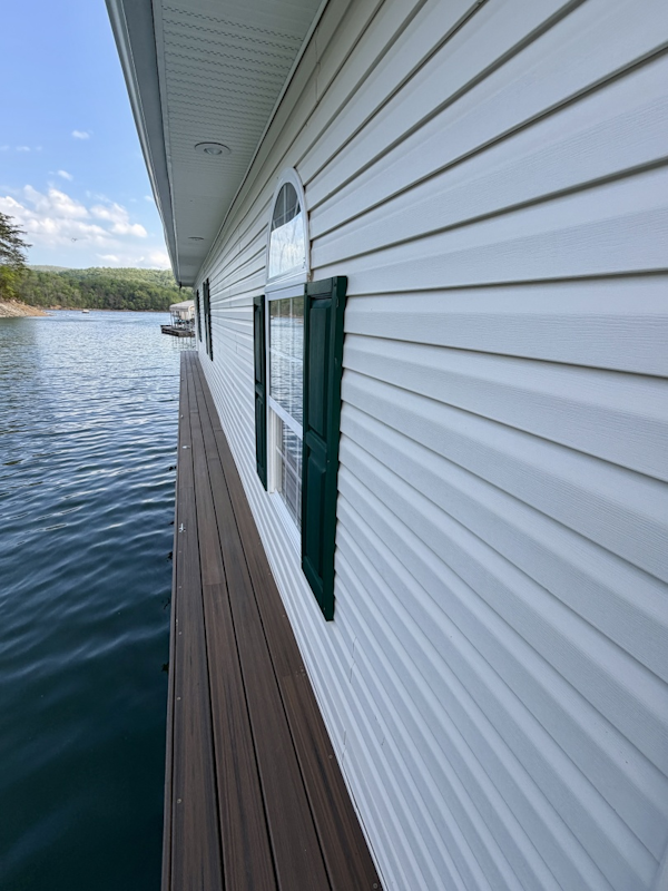 Custom-20 x 53 Floating Cabin  Approx 999/sqft 2002 -Norris Lake-Tennessee-United States-6089570