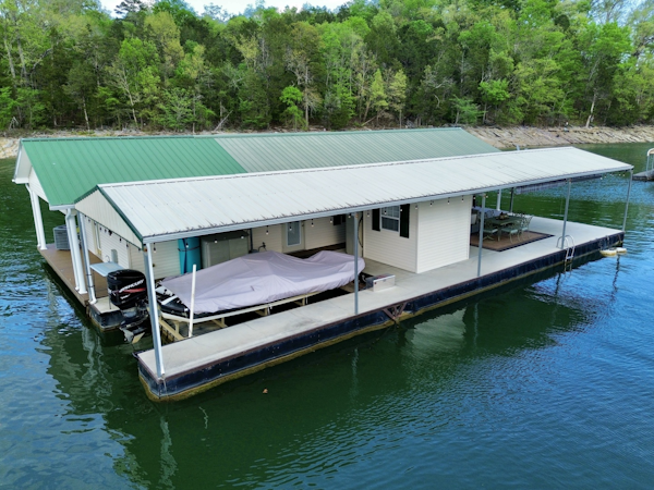 Custom-20 x 53 Floating Cabin  Approx 999/sqft 2002 -Norris Lake-Tennessee-United States-6089428
