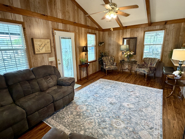 Custom-20 x 53 Floating Cabin  Approx 999/sqft 2002 -Norris Lake-Tennessee-United States-6089453