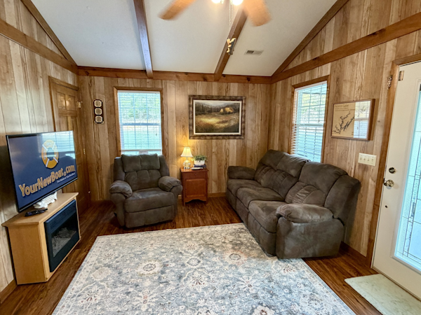 Custom-20 x 53 Floating Cabin  Approx 999/sqft 2002 -Norris Lake-Tennessee-United States-6089449