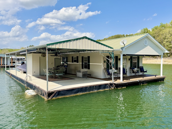 Custom-20 x 53 Floating Cabin  Approx 999/sqft 2002 -Norris Lake-Tennessee-United States-6089371