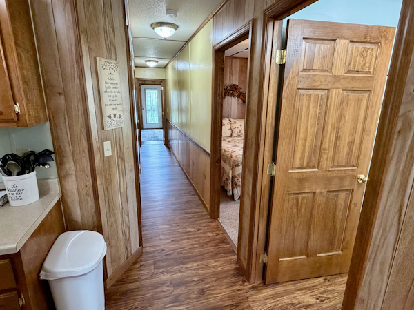 Custom-20 x 53 Floating Cabin  Approx 999/sqft 2002 -Norris Lake-Tennessee-United States-6089493
