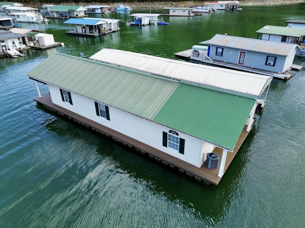 Custom-20 x 53 Floating Cabin  Approx 999/sqft 2002 -Norris Lake-Tennessee-United States-6089590