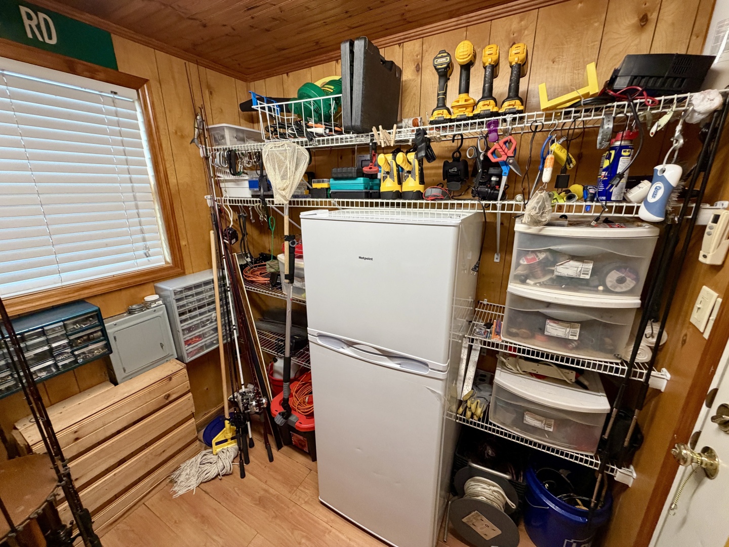Custom-20 x 53 Floating Cabin  Approx 999/sqft 2002 -Norris Lake-Tennessee-United States-6089560 | Thumbnail