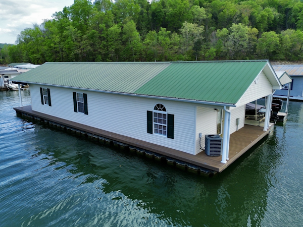 Custom-20 x 53 Floating Cabin  Approx 999/sqft 2002 -Norris Lake-Tennessee-United States-6089410