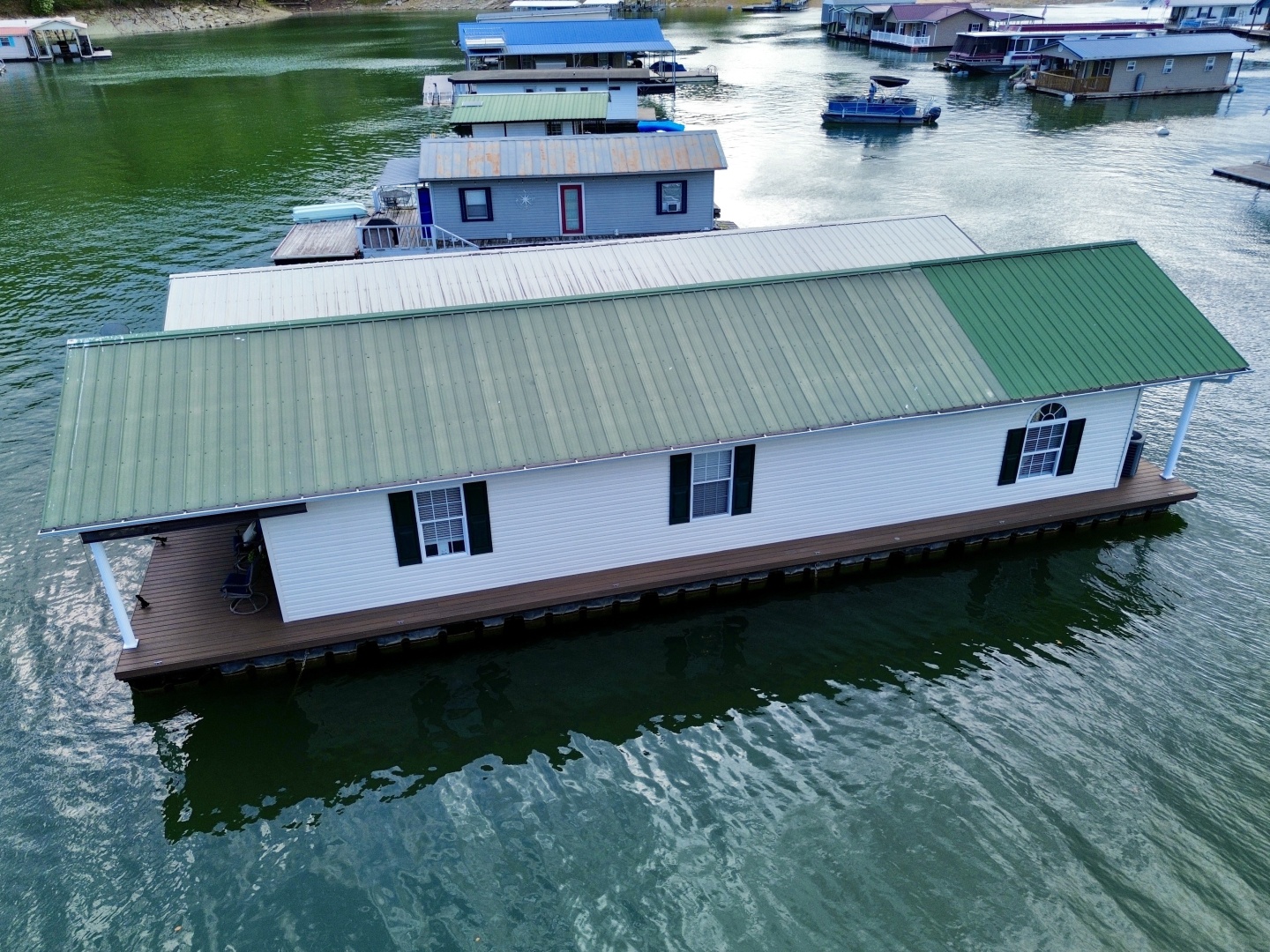 Custom-20 x 53 Floating Cabin  Approx 999/sqft 2002 -Norris Lake-Tennessee-United States-6089589 | Thumbnail