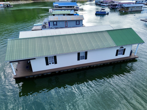 Custom-20 x 53 Floating Cabin  Approx 999/sqft 2002 -Norris Lake-Tennessee-United States-6089589