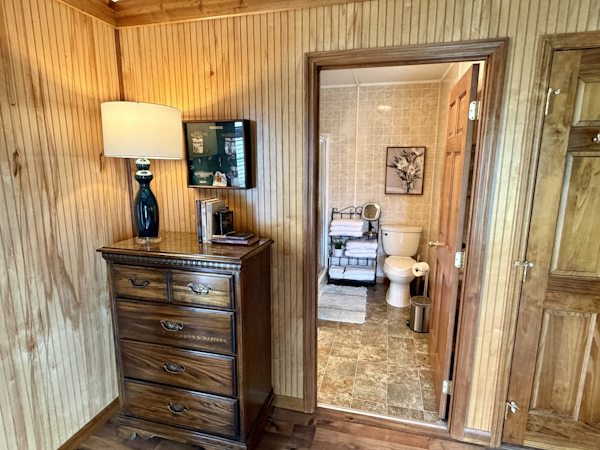 Custom-20 x 53 Floating Cabin  Approx 999/sqft 2002 -Norris Lake-Tennessee-United States-6089540