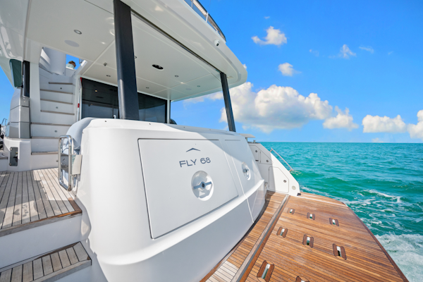 Azimut-68 FLY 2025 -Naples-Florida-United States-6142881