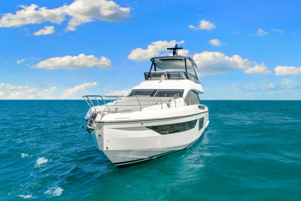 Azimut-68 FLY 2025 -Naples-Florida-United States-6089609