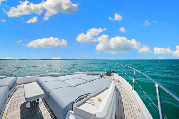 Azimut-68 FLY 2025 -Naples-Florida-United States-6089647