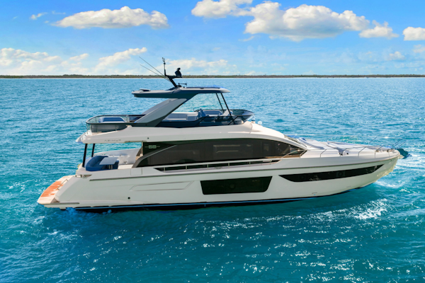 Azimut-68 FLY 2025 -Naples-Florida-United States-6089599