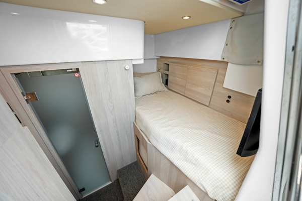 Azimut-68 FLY 2025 -Naples-Florida-United States-6089670