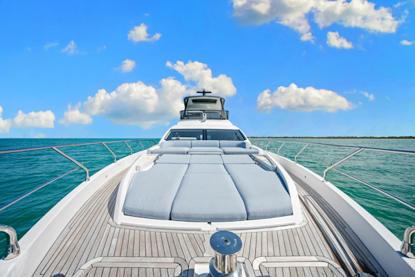 Azimut-68 FLY 2025 -Naples-Florida-United States-6089646