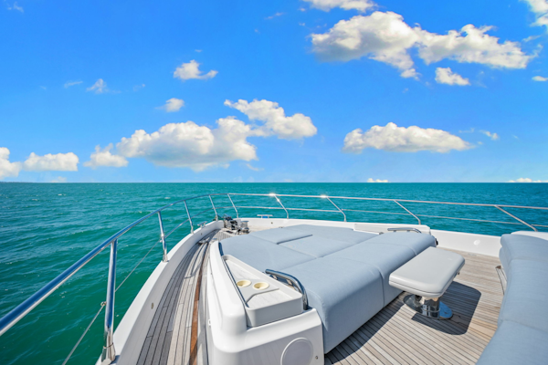 Azimut-68 FLY 2025 -Naples-Florida-United States-6089649