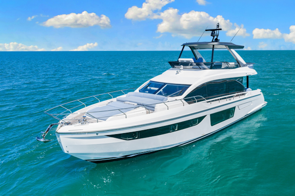 Azimut-68 FLY 2025 -Naples-Florida-United States-6089600