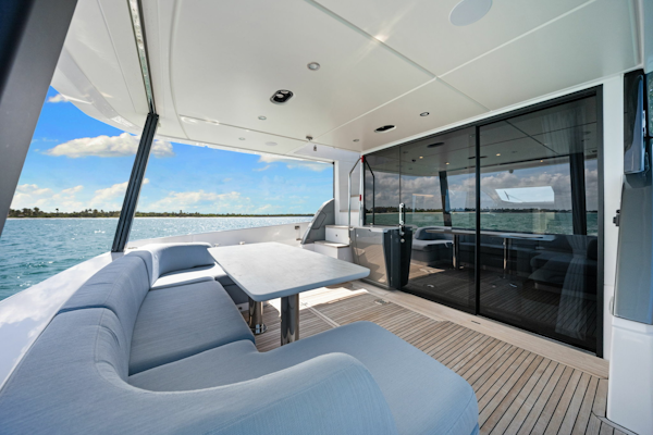 Azimut-68 FLY 2025 -Naples-Florida-United States-6089645