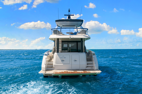 Azimut-68 FLY 2025 -Naples-Florida-United States-6142880