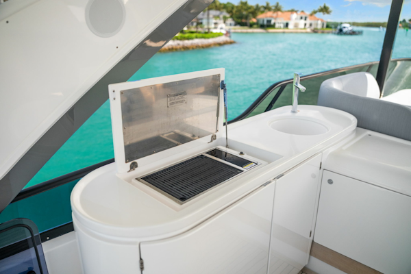 Azimut-68 FLY 2025 -Naples-Florida-United States-6089663