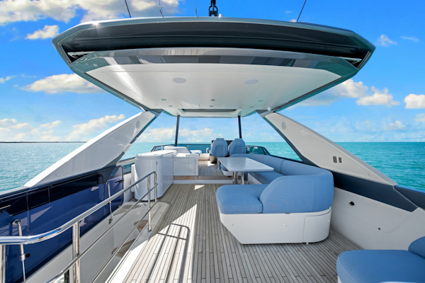 Azimut-68 FLY 2025 -Naples-Florida-United States-6089653