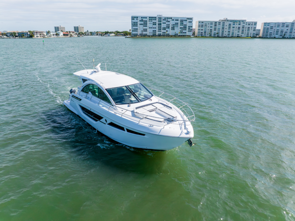 Cruisers Yachts-50 CANTIUS 2018 -St Petersburg-Florida-United States-6089680
