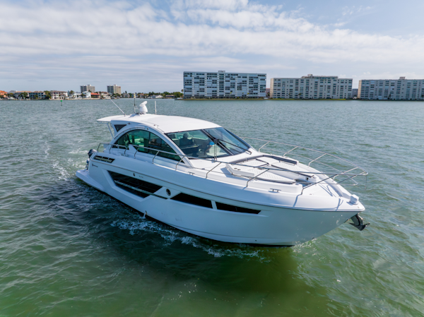 Cruisers Yachts-50 CANTIUS 2018 -St Petersburg-Florida-United States-6089681