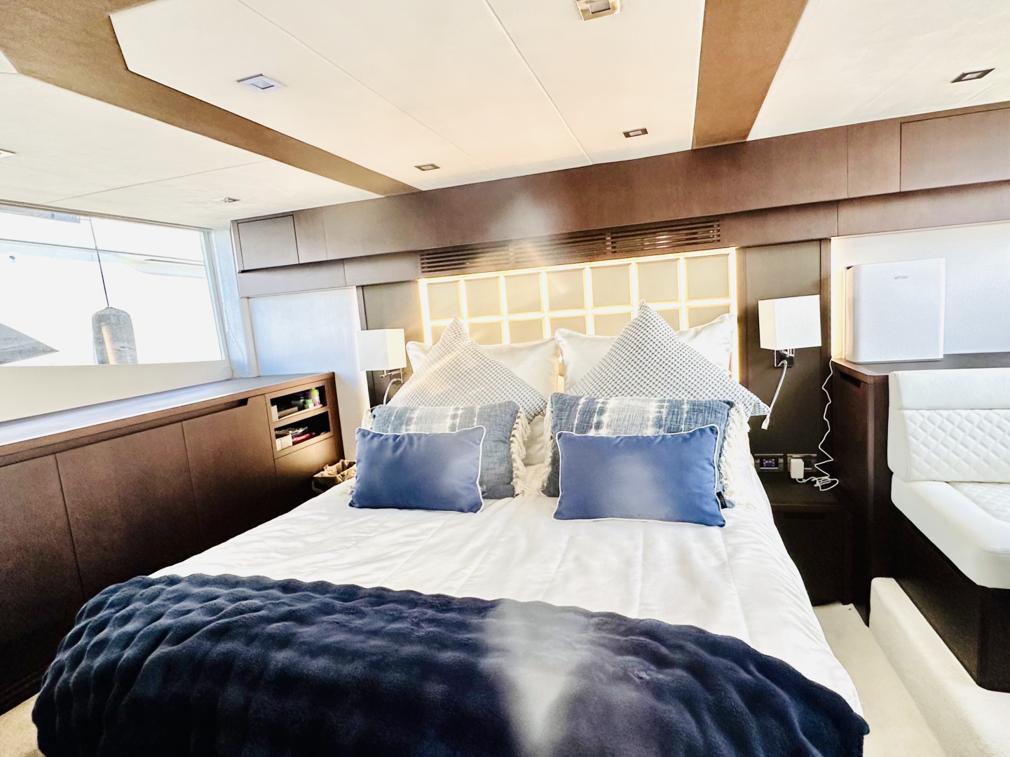 Galeon-500 FLY 2022 -Jacksonville Beach-Florida-United States-6089831 | Thumbnail
