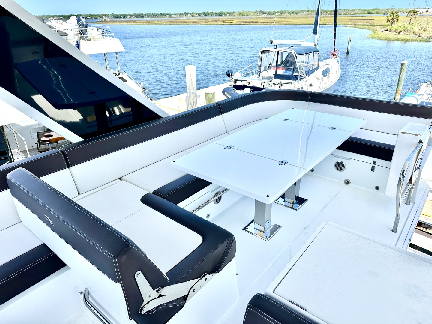 Galeon-500 FLY 2022 -Jacksonville Beach-Florida-United States-6089809 | Thumbnail