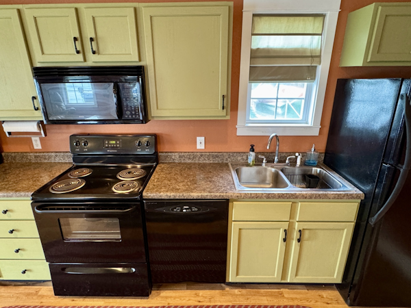 Custom-20 x 43 Floating Cabin  Approx 812sqft 2006 -Norris Lake-Tennessee-United States-6089944